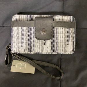 wristlet wallet